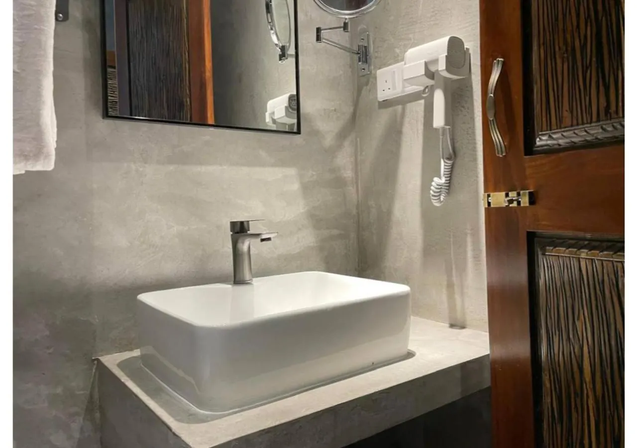 Selene City Hotel Katugastota